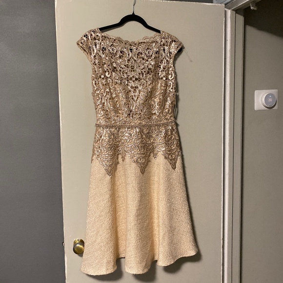 Badgley Mischka Sequin,Tweed, Blush Cocktail Dress 8 - Picture 2 of 5